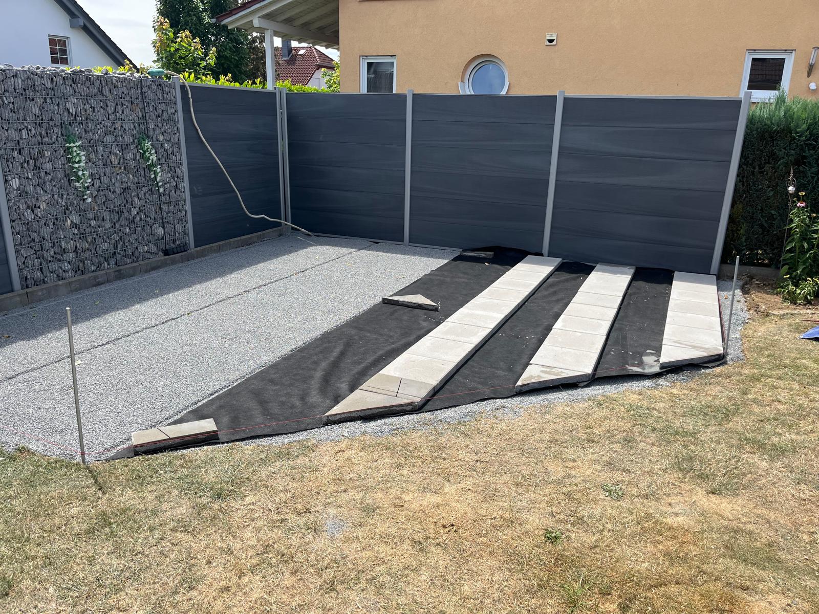 Phase 2 – Grit bed, weed membrane and point foundations on concrete slabs – Hasic Bauservice